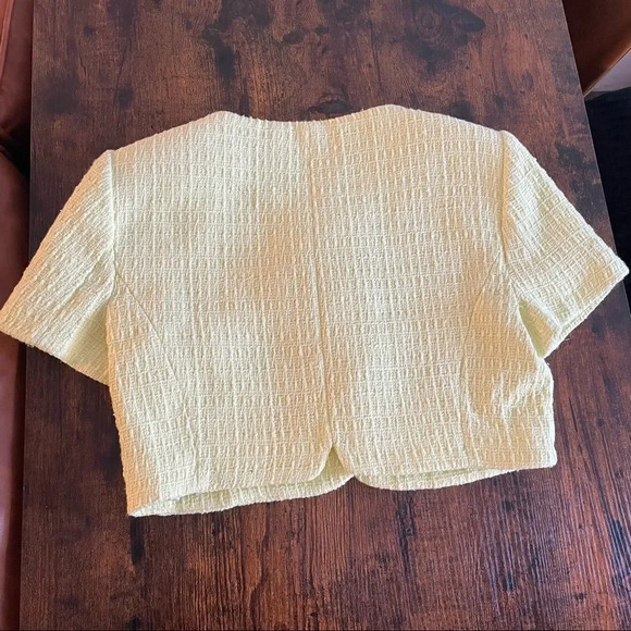 ZARA TEXTURED CROP JACKET  - Picture 13 of 15